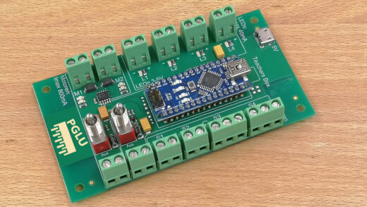 Produktbild Arduino Klon Mikrocontroller erweitert, ideal für deine Roboter Projekte in der Schule