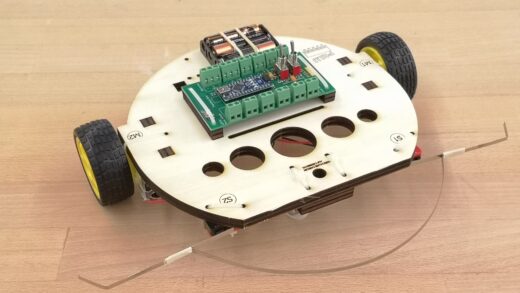 Produktbild Arduino Roboter mit Chassis